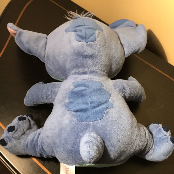 DISNEY STITCH ! - Picture 5 of 9